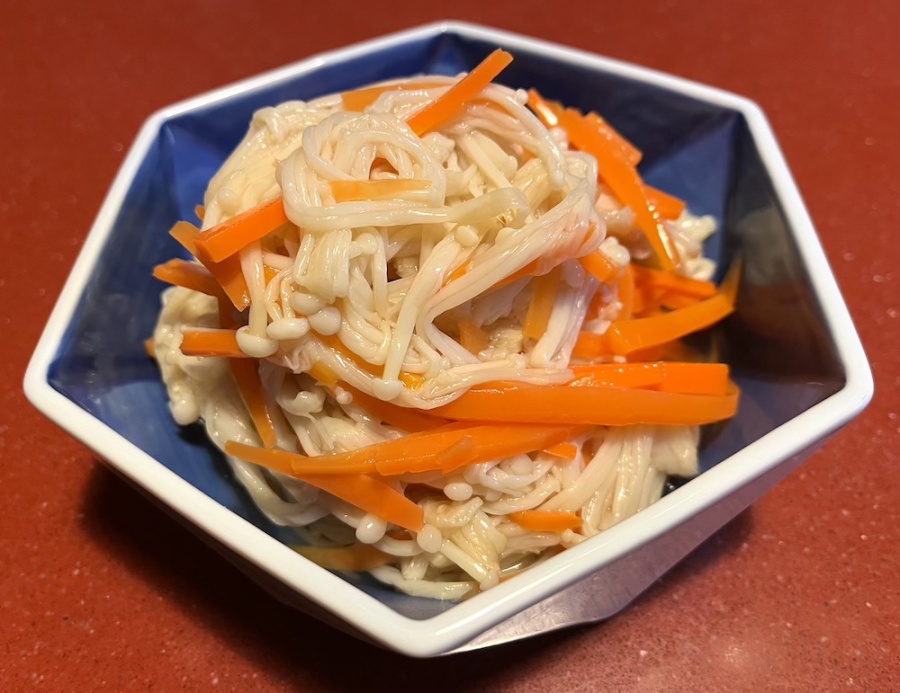 enoki and carrot pickle